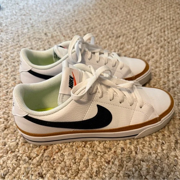 Nike Court Legacy Next Nature Sneaker - Women's - size 8 medium - Picture 5 of 8